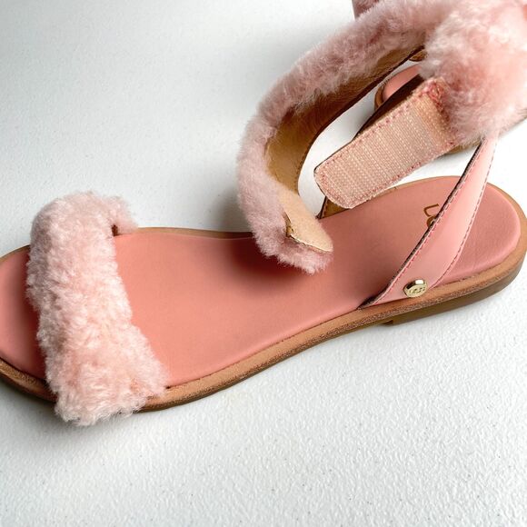 UGG Fluff Springs Genuine Shearling Sandal Sz 6 Ankle Strap Pastel Pink Coquette - Picture 2 of 8